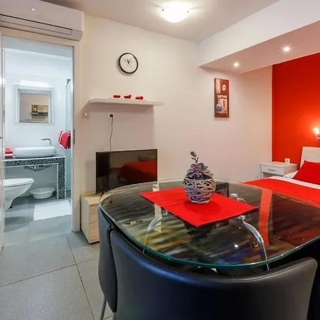 Studio In With Sea View, Terrace, Air Conditioning, Wifi 4626-6 Appartamento Crikvenica
